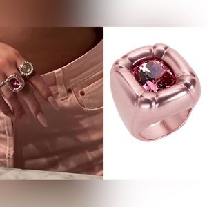 Swarovski Dulcis Cocktail Ring cushion pink
